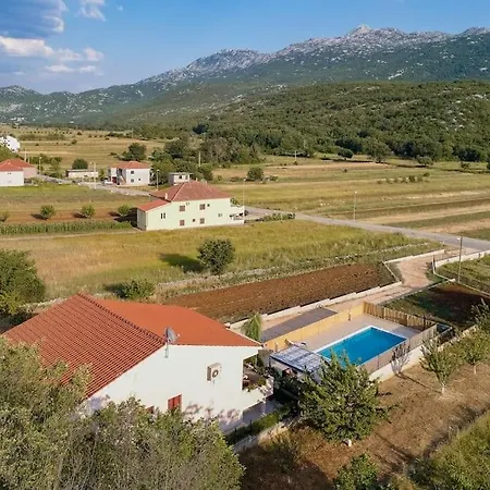 Holiday home Adriana Dalmatia Dugopolje